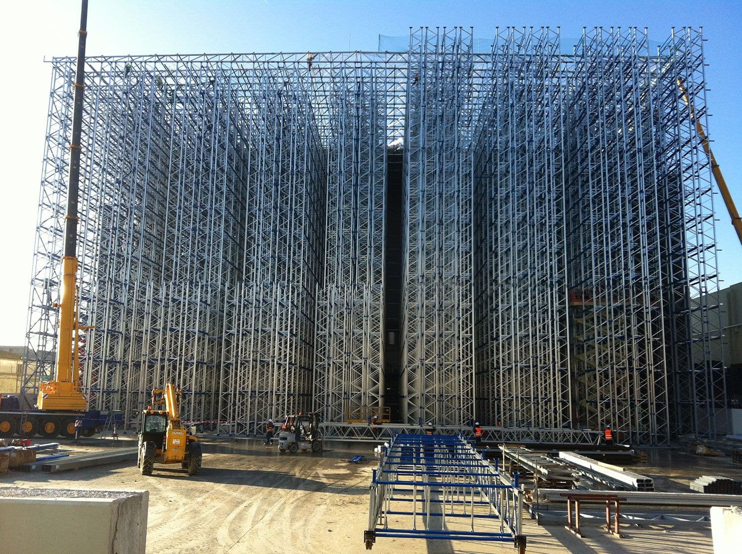 Automated warehouse in Seville