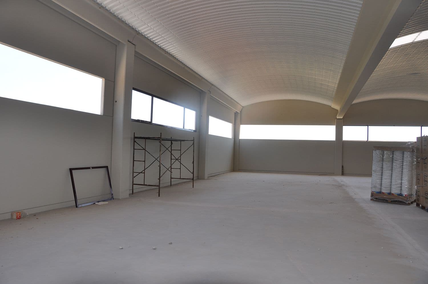 Pinturas Colom building and offices