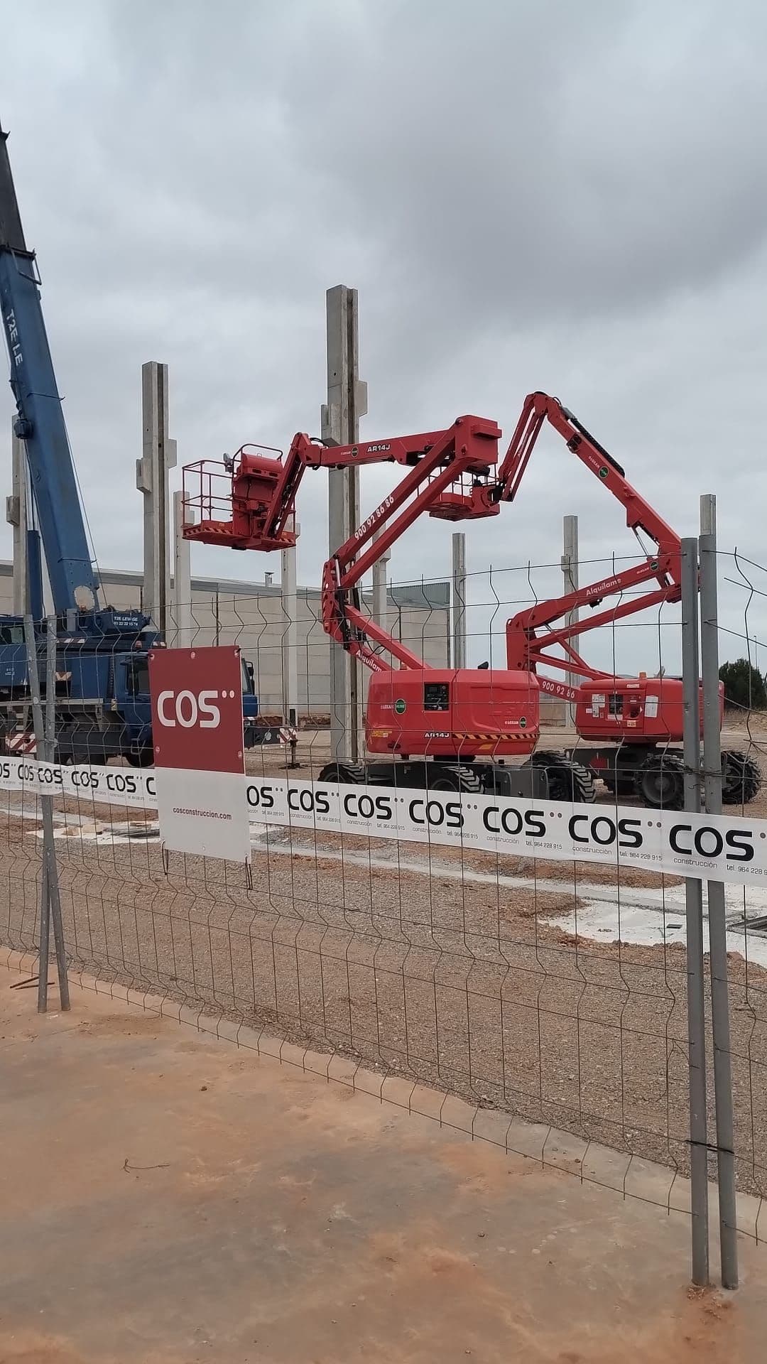 Nave industrial en Vall d’Alba